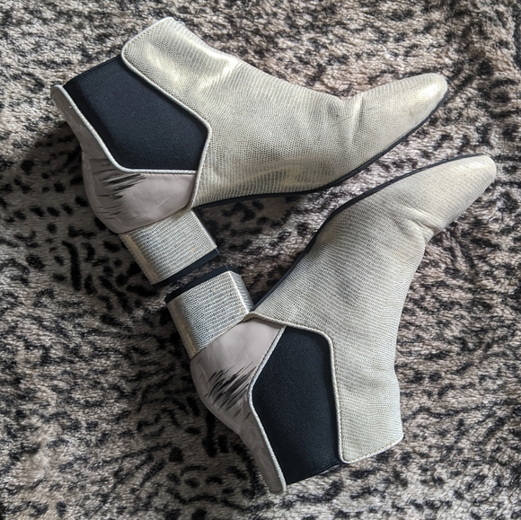 Pink gold boots - Picture 6 of 8